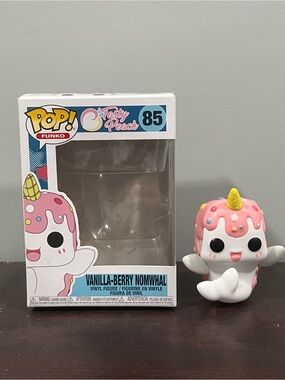 Funko Tasty Peach Vanilla-Berry Nomwhal